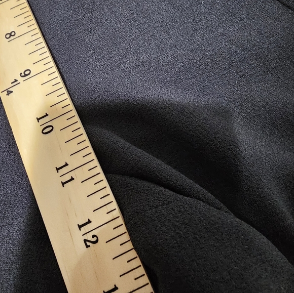 Venus High Rise, Back Zip, Black Flare Flowy Pants Size Large - Picture 8 of 11